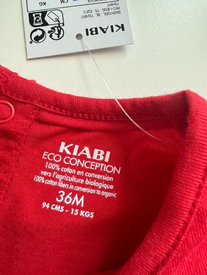 T-shirt fille manches courtes Kiabi 36 mois rouge neuf avec étiquette - photo numéro 3