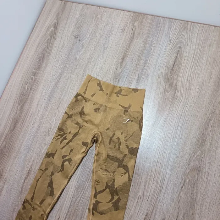 Legging gymshark femme XS jaune camouflage - photo numéro 2