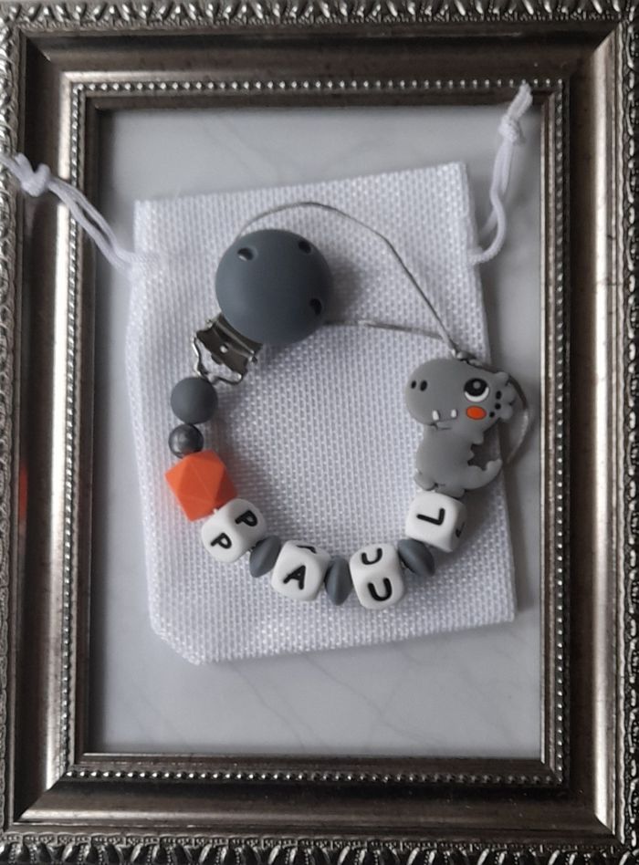 Attache tétine personnalisé - photo numéro 2