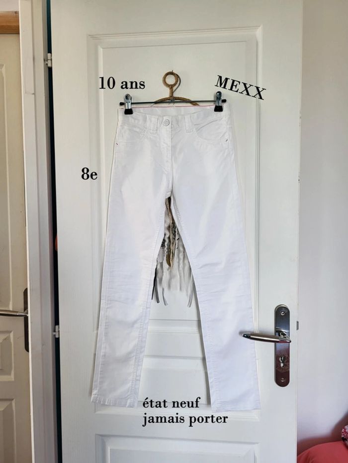 Pantalon blanc Mexx état neuf 10 ans