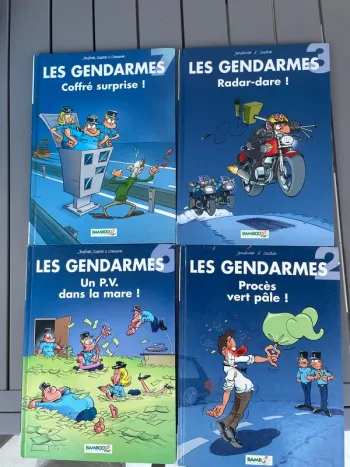4 bd les Gendarmes Humour Rire garantis Bamboo 2003
