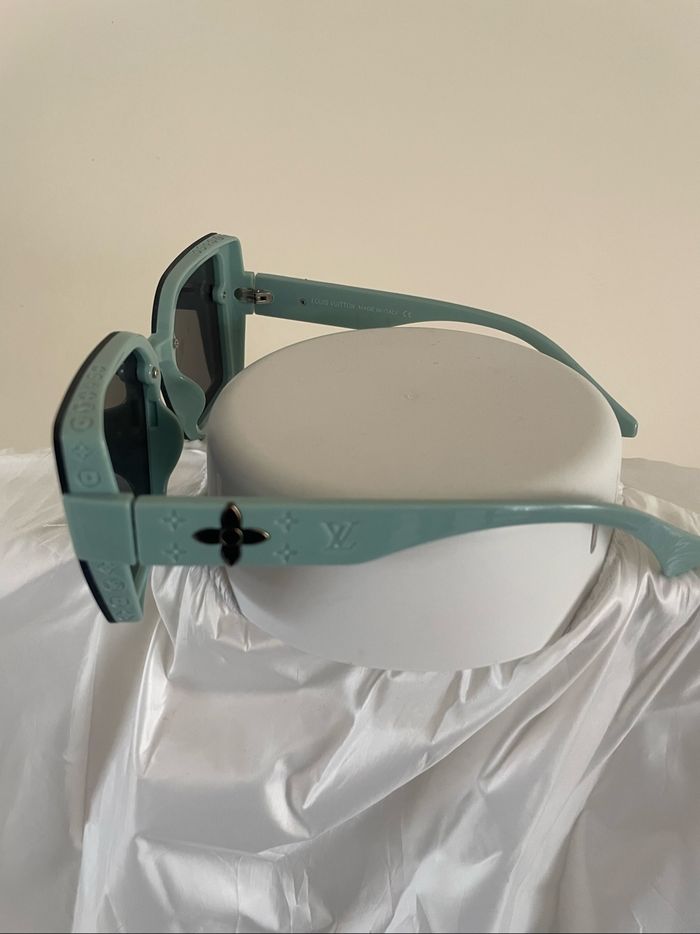 Lunettes de soleil femme - photo numéro 2