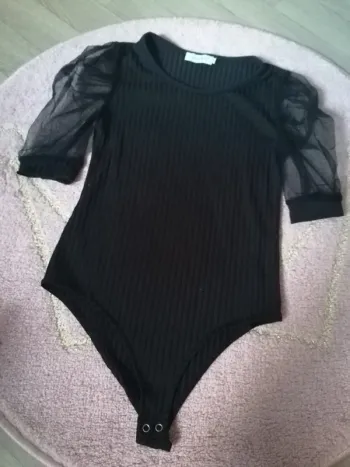Body fille manches courtes moderne côtelé