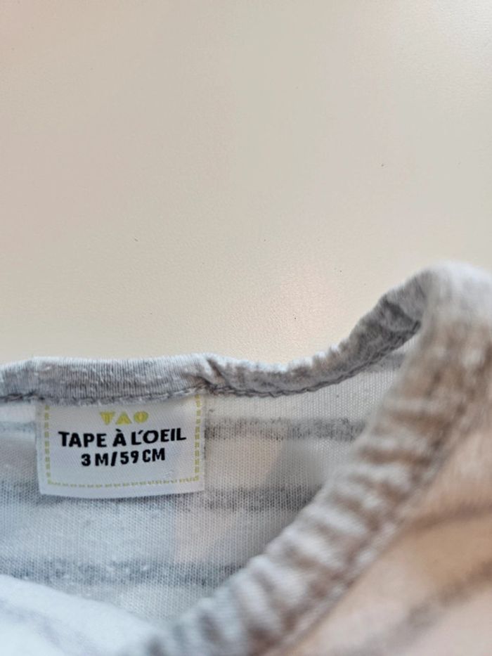 2 pyjamas bébé - photo numéro 2