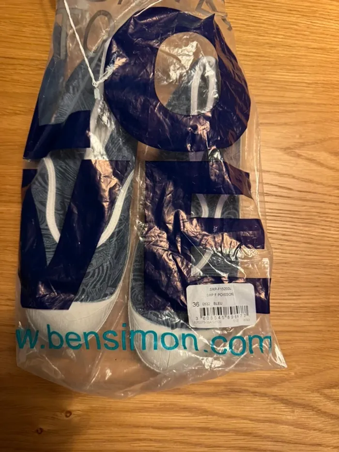 Bensimon SRP F Poisson bleu taille 36 neuves - photo numéro 5