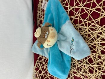 DOUDOU PLAT BENGY SINGE BLEU ECRU ORANGE PAPILLON COURONNE