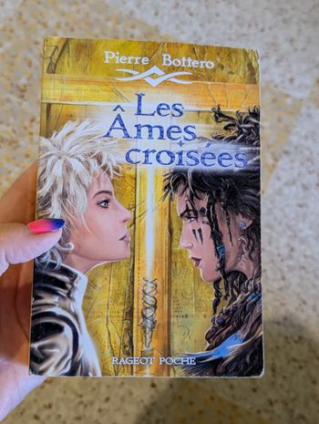 Livre les âmes croisées neuf