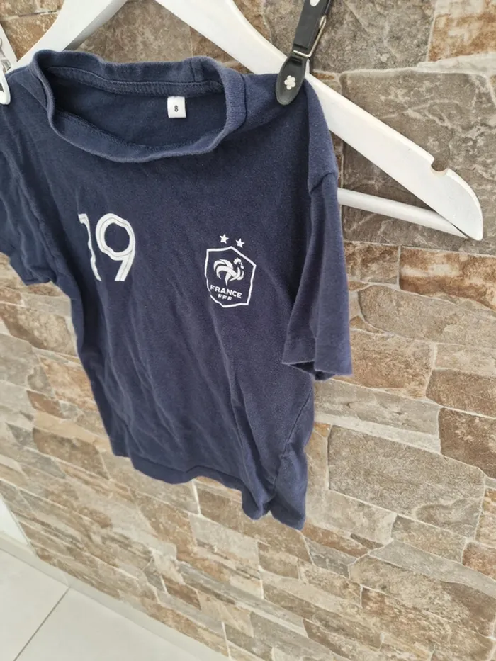 1 tee shirt bleu foot Benzema taille 8 ans - photo numéro 4