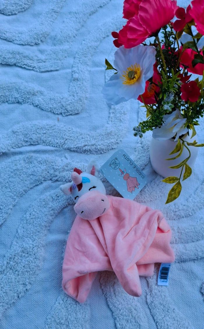 Doudou licorne
