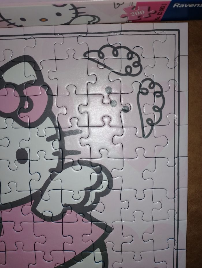 Puzzle Hello Kitty 200 pièces TBE Complet - photo numéro 5