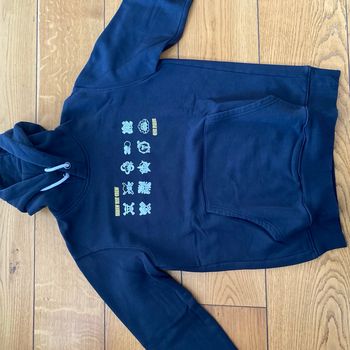 Pull à capuche one piece
