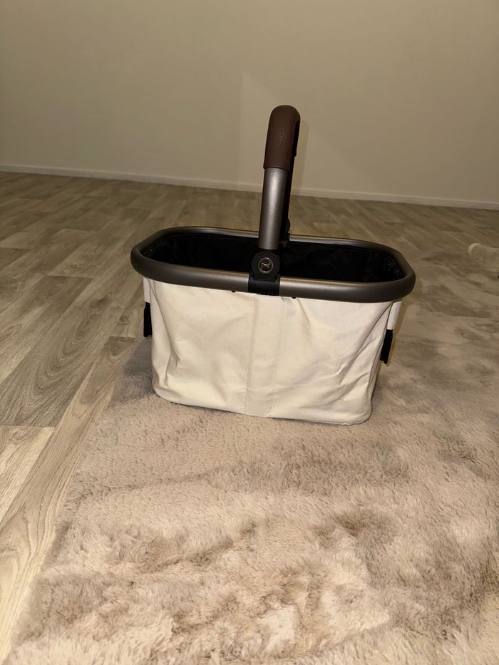 À vendre poussette cybex - photo numéro 4