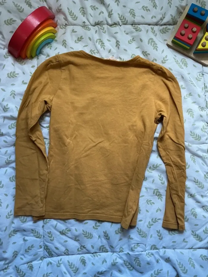 teeshirt manches longues moutarde broderie devant 8 ans du pareil au même - photo numéro 4