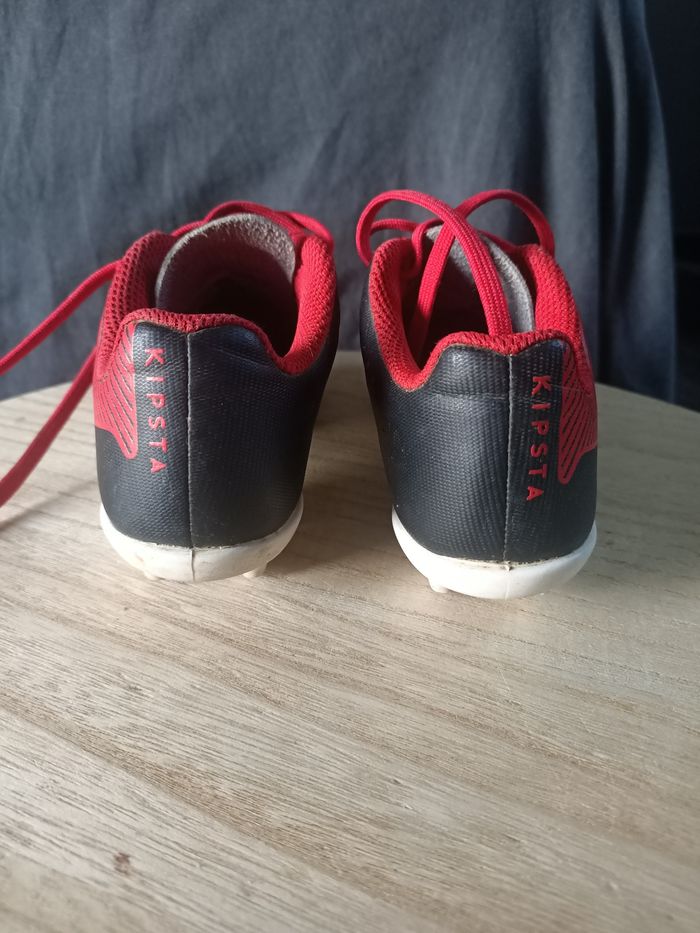Chaussures foot/rugby kipsta 29 - photo numéro 4