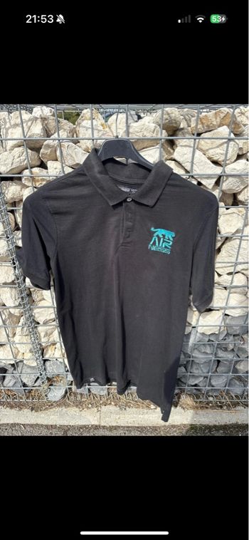Polos