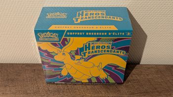 Carte Pokémon ETB ME02 "Heros Transcendants"