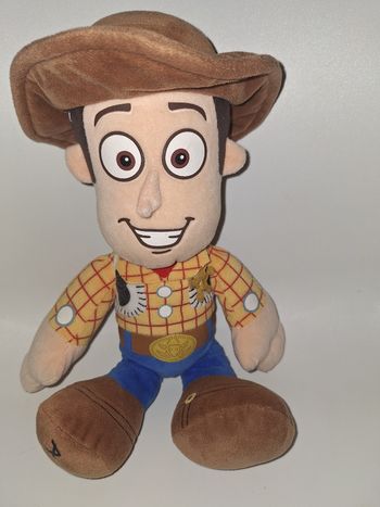 Peluche woody