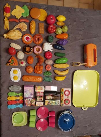 Lot complet dînette 