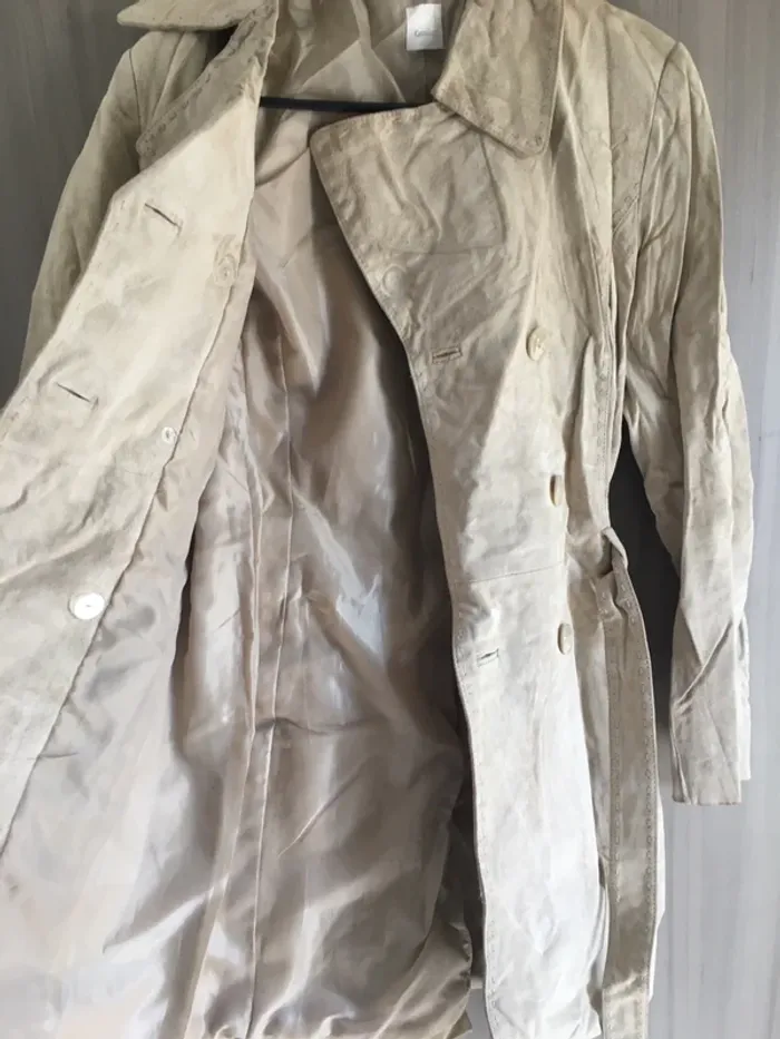 Trench en daim beige ceintré - photo numéro 2