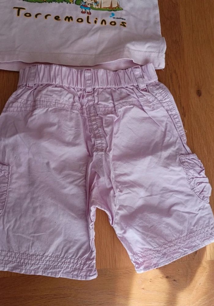 Ensemble pantalon léger et t-shirt manches courtes taille 1 an en très bon état - photo numéro 4