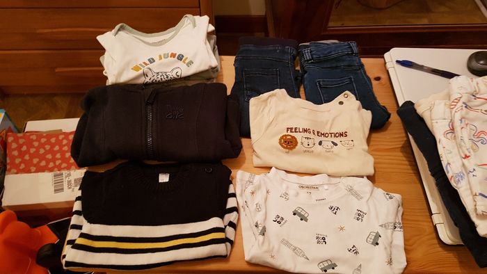 Vêtements 12 mois