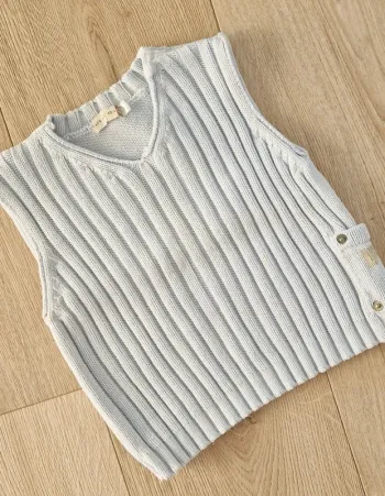 Pull sans manche