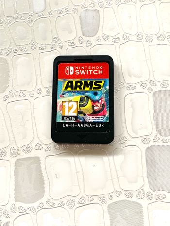 Jeu switch arms
