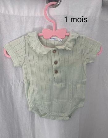 Bodie avec col - taille 1 mois