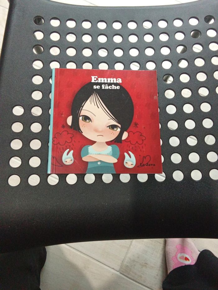 Livre, Emma se fâche