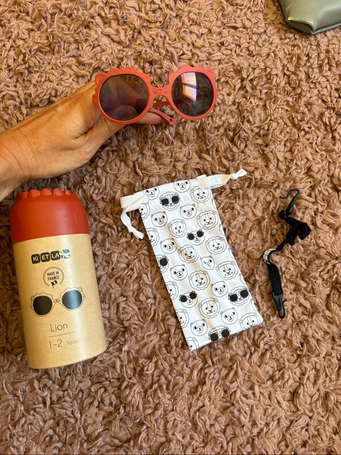 Lunettes de soleil bébé