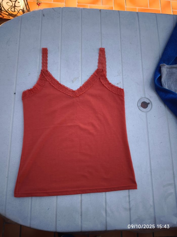 Top à bretelles dentelle orange T. 4 - photo numéro 6