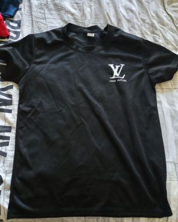 Tee shirt louis Vuitton lv