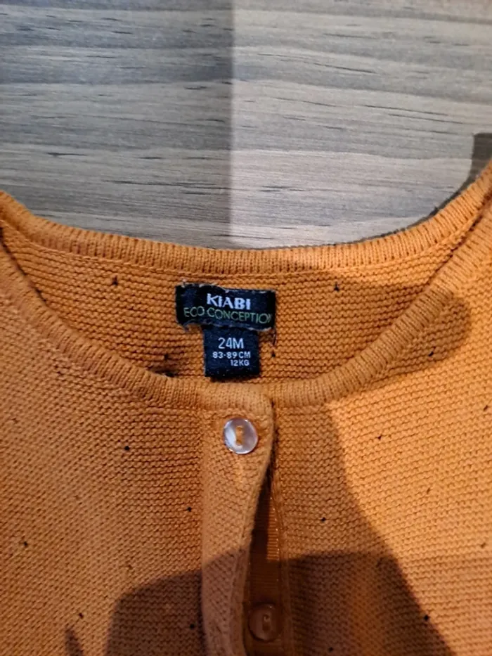 Gilet 24mois kiabi - photo numéro 2