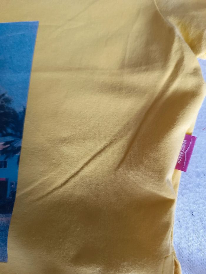 Crop top jaune marque "Venise Beach" - taille L - neuf - photo numéro 3