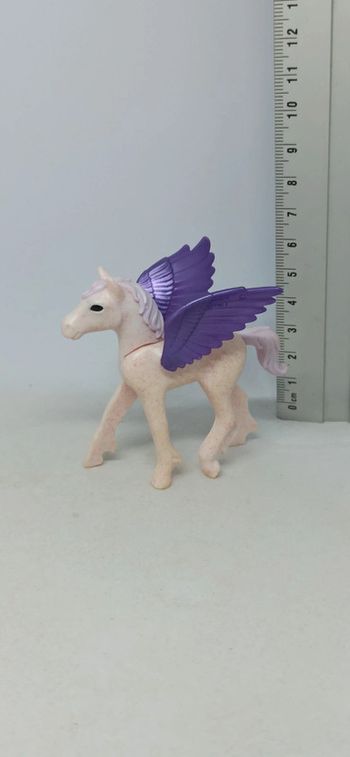 Bébé pégase cheval volant ailes violettes playmobil