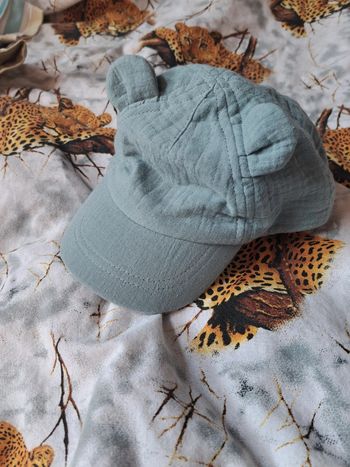 Casquette bébé neuf 40-43cm