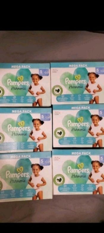 6 cartons Pampers Harmonie Taille 5