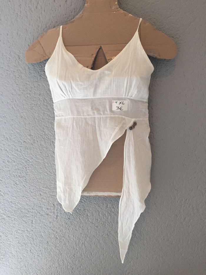 553-Haut blanc T XL extensible (38/42) NEUF