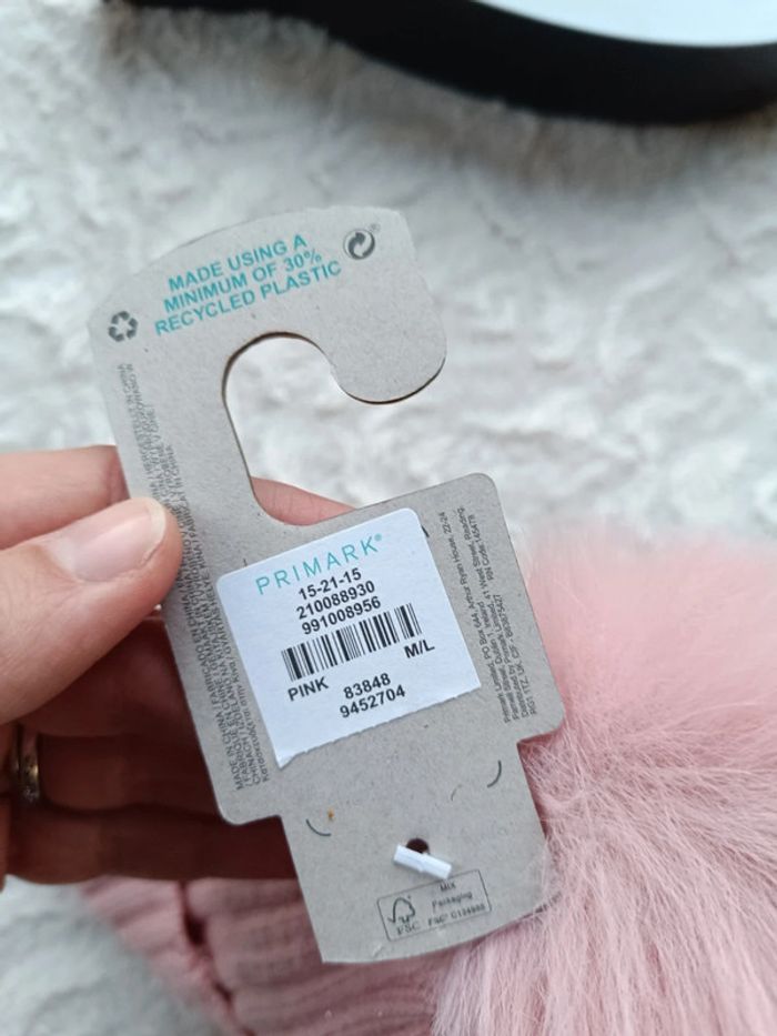 Bonnet maille et pompon paillettesFille 3/6 mois (M-L) Primark - photo numéro 4