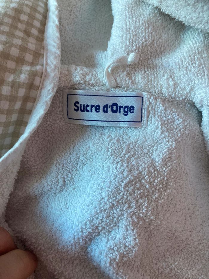 Peignoir sucre d’orge taille 6mois - photo numéro 4