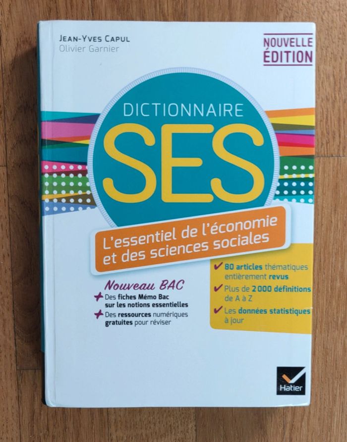 Livre Dictionnaire SES l'essentiel de l'économie et sciences sociales