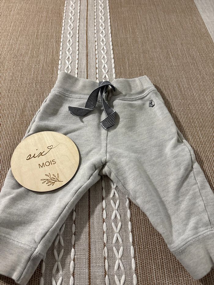 Pantalon petit bateau (taille 6 mois)