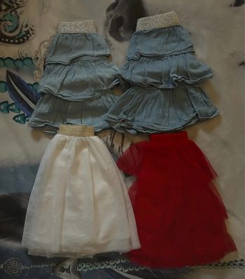 Lot jupe fille