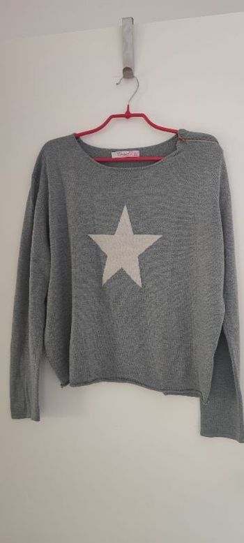 Pull motif étoile
