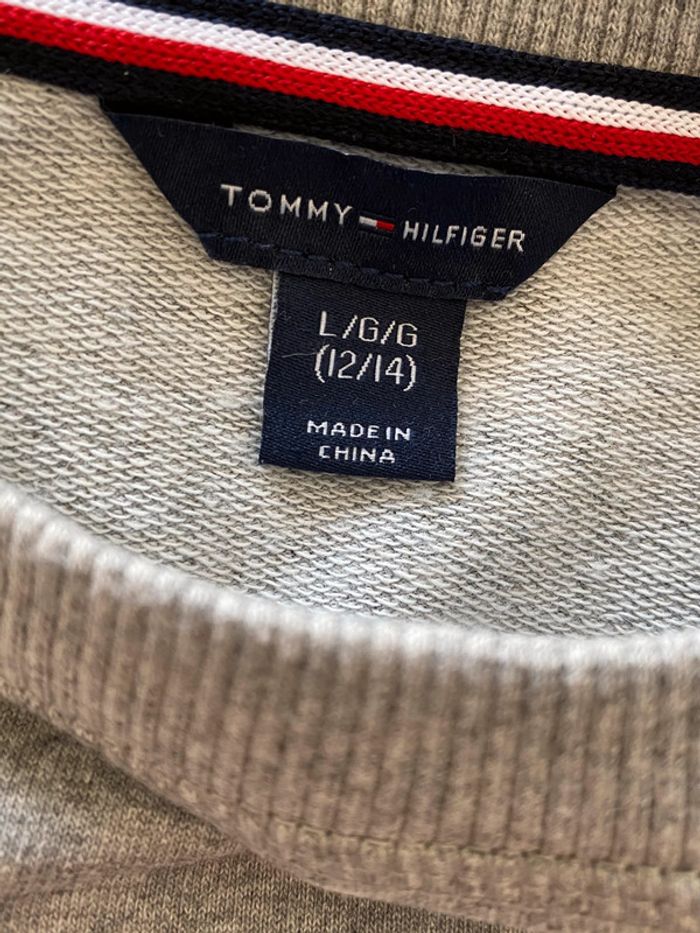 Sweat fin Tommy Hilfiger 12/14 ans - photo numéro 3