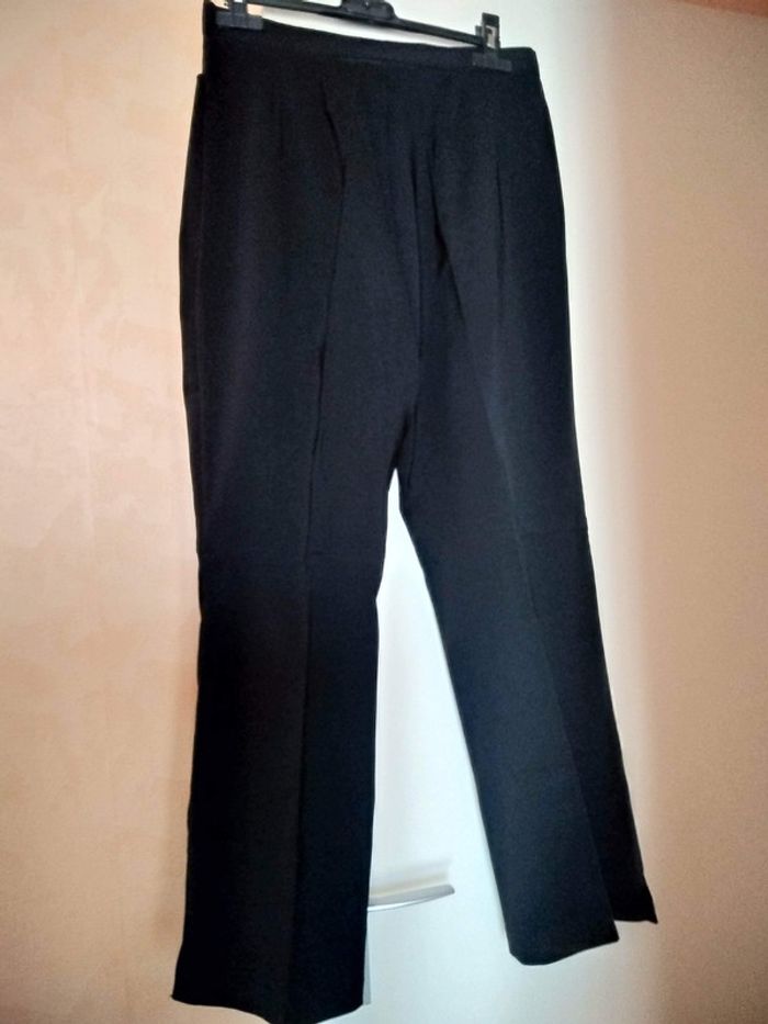 Pantalon noir fluide - photo numéro 2