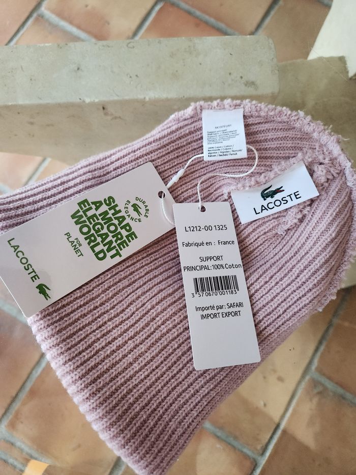 Bonnet Neuf - photo numéro 2