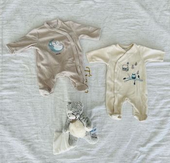 3 pyjamas garçon  0mois