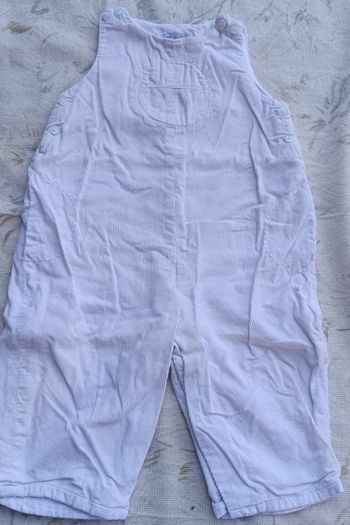 Salopette blanche sans manches verbaudet motif légèrement cottelé 9 mois mixte 100% coton