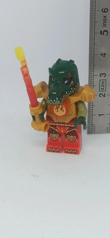 Figurine tête de crocodile cragger lego chima